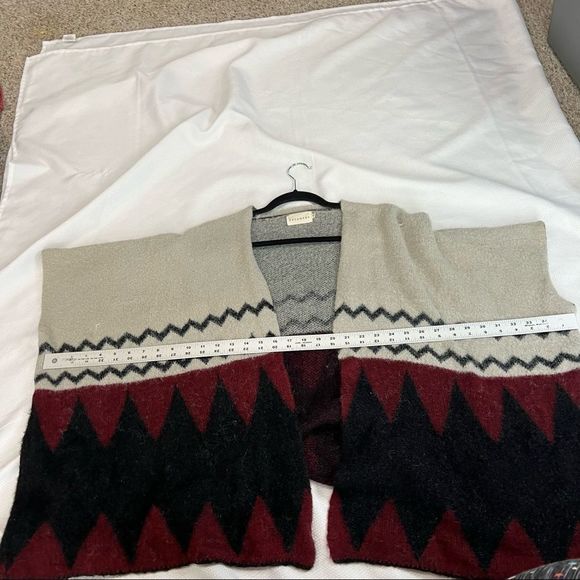 Dreamers Cream Burgundy Southwest Boho Shrug Sweater - Picture 5 of 7